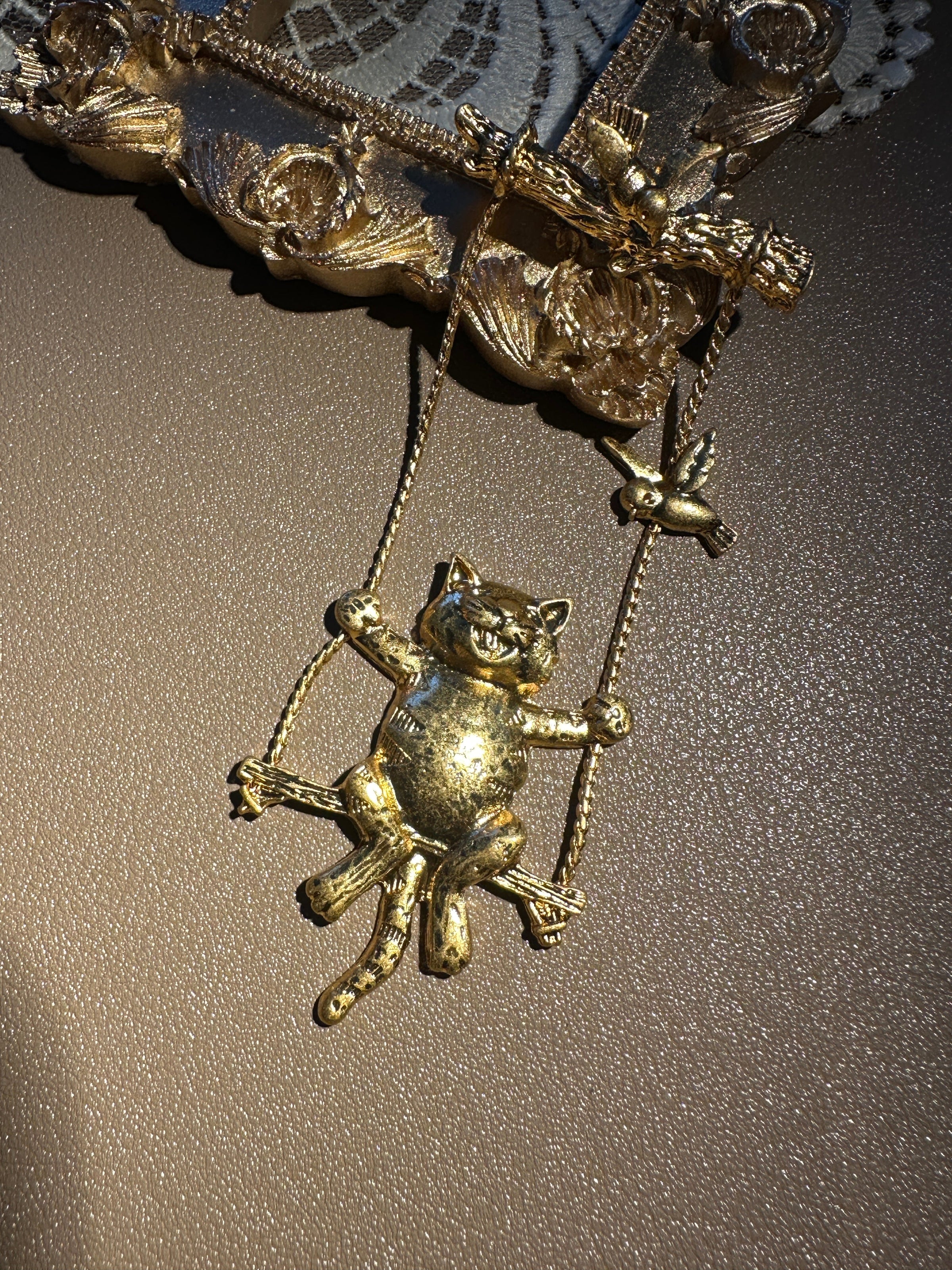 Vintage Brooch 中古胸針