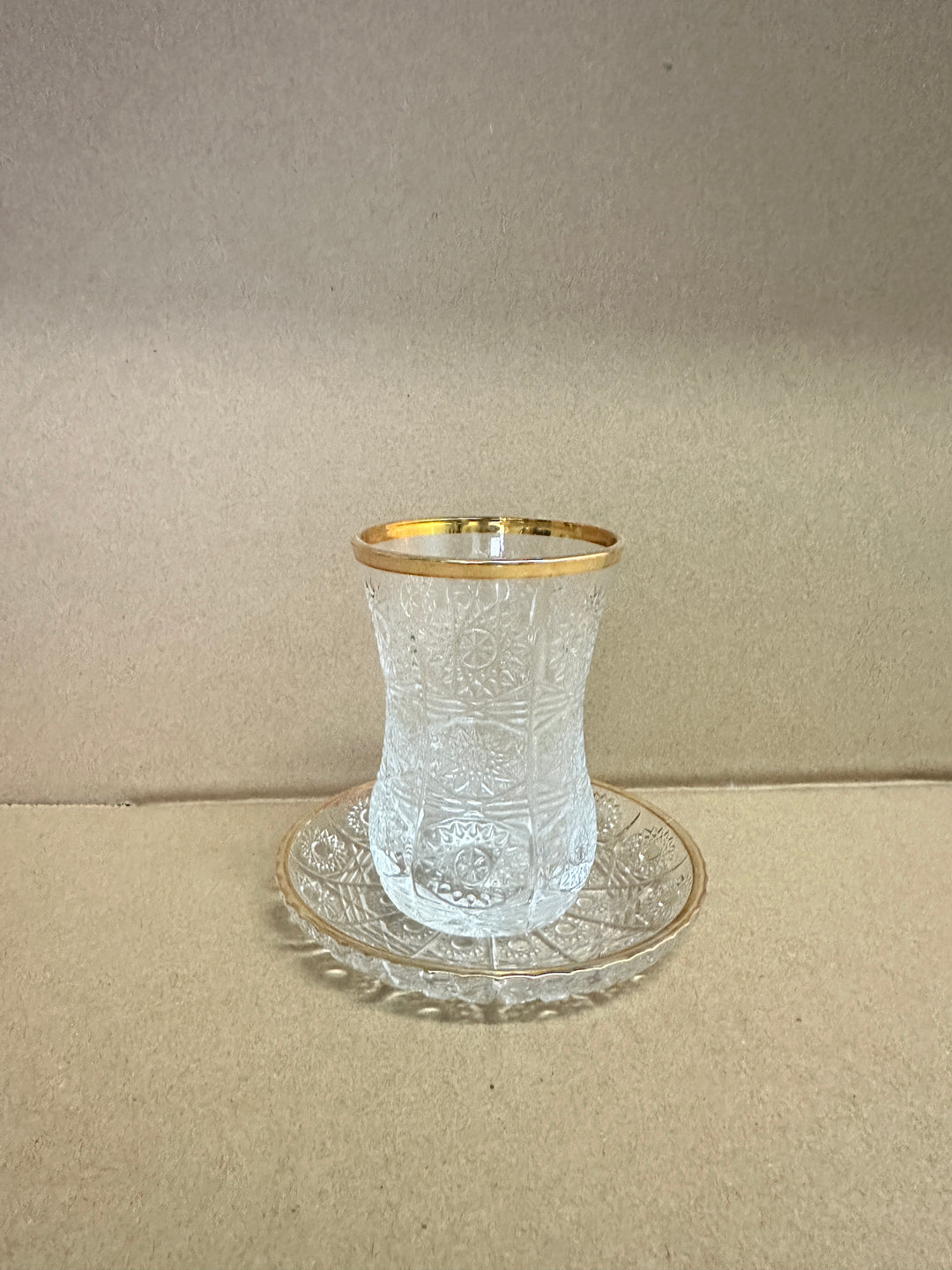 Antique Crystal 210924A01